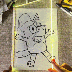 Kids’ LED Glow Drawing Board – Reusable DIY Art Kit with 7 Color Pens, Wipe Cloth & Stand